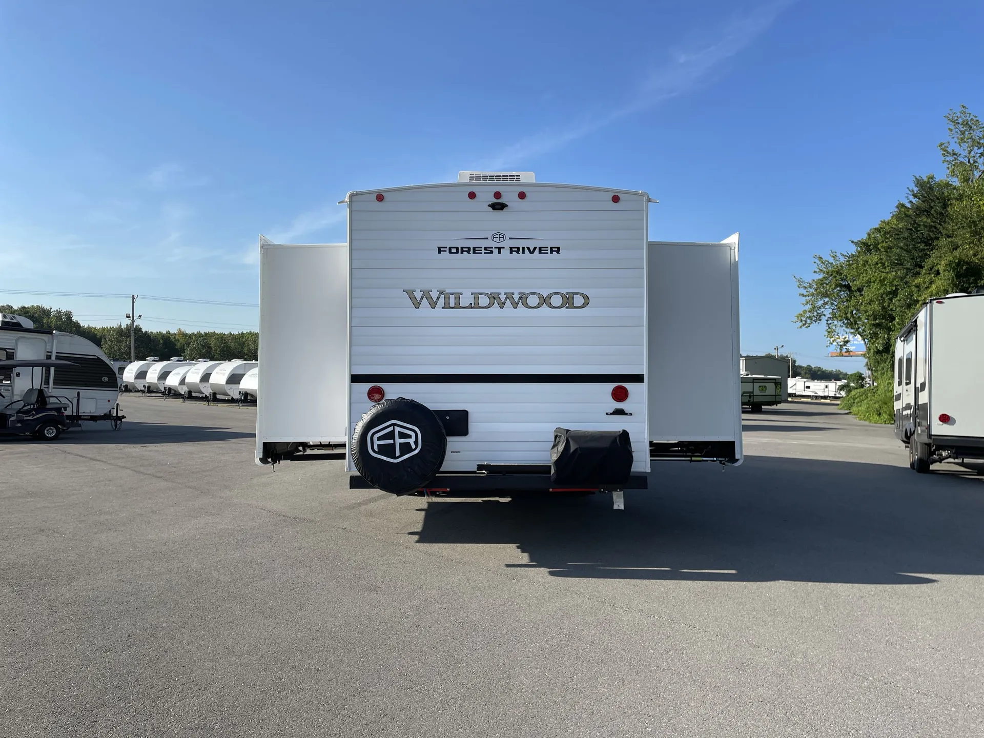 2027 Forest River Wildwood 31KQBTS — backside