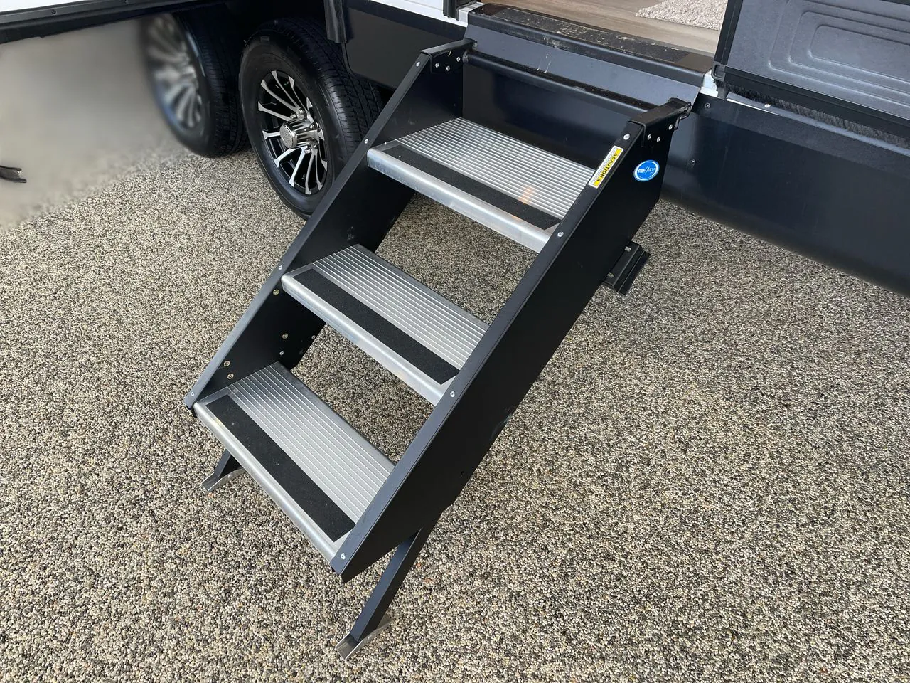 2026 Heartland Prowler 3301RLT - Photo 4
