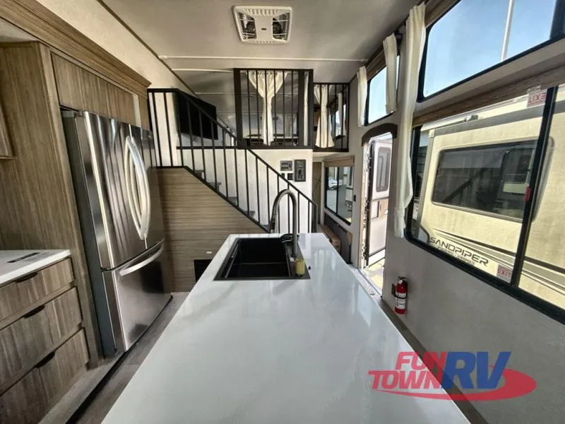 2025 Forest River Salem Grand Villa 42VERANDA - Photo 3