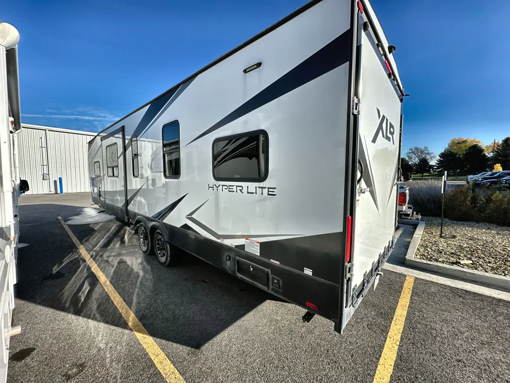 2022 Forest River XLR Hyperlite 3212, Photos photo 6