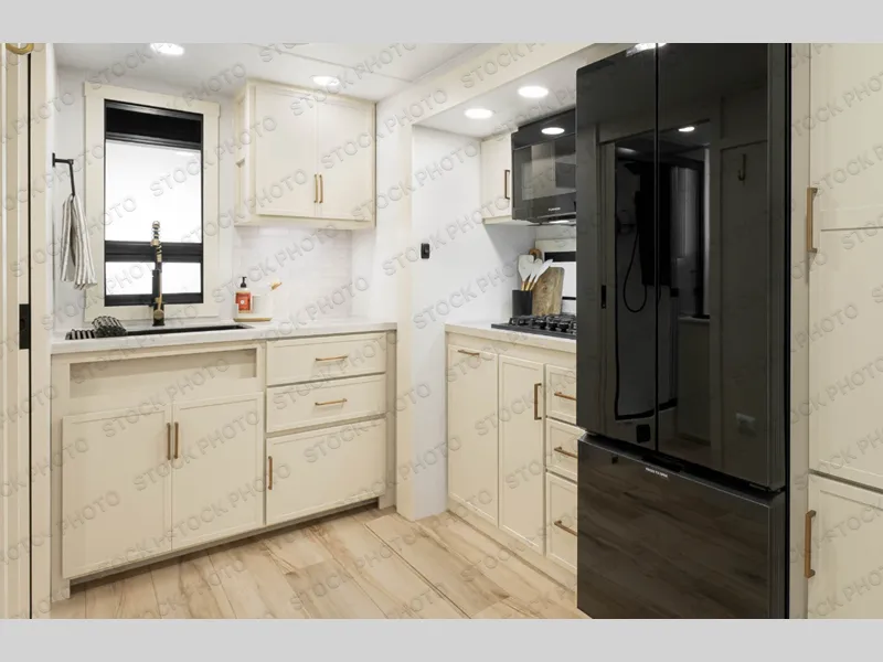 2027 Brinkley Model I 235 - Photo 4
