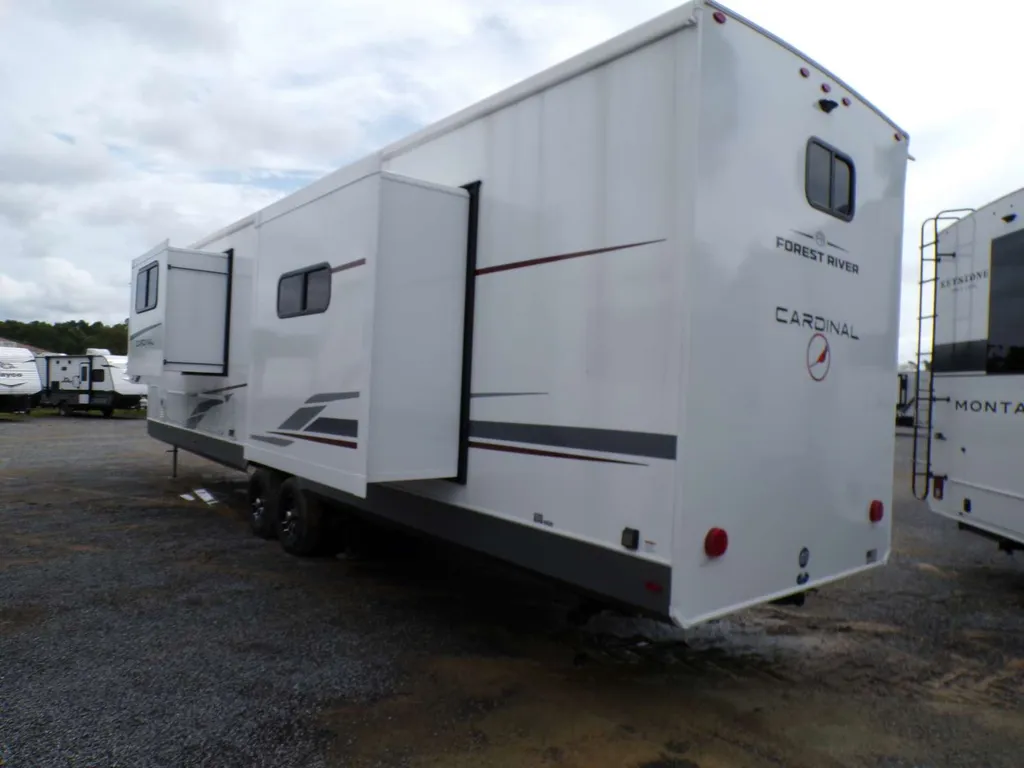 2026 Forest River Cardinal 37GALLEY, Photos photo 4