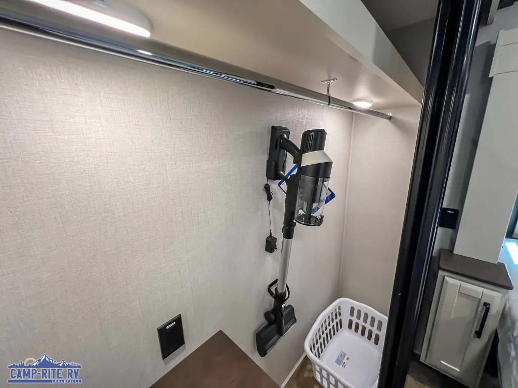 2026 Forest River RiverStone 425FO, Photos photo 42