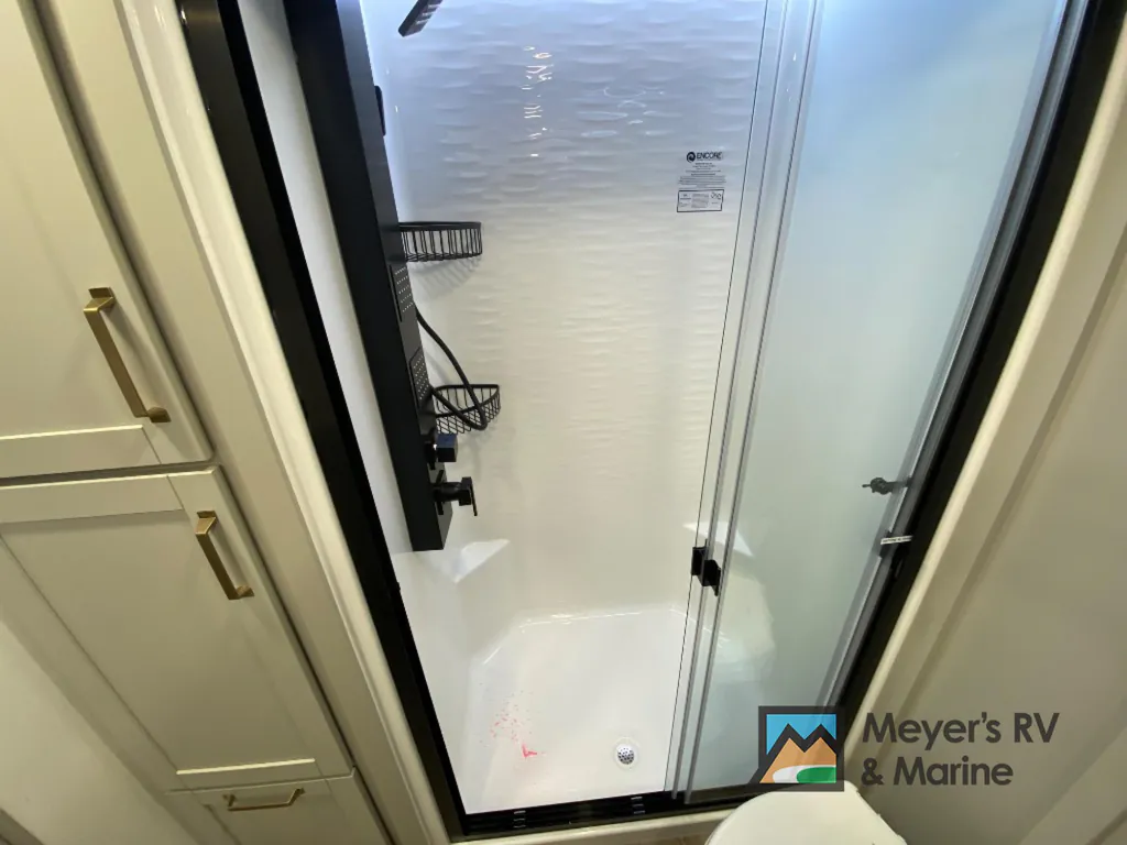 2026 Brinkley Model Z 3600, Photos photo 21