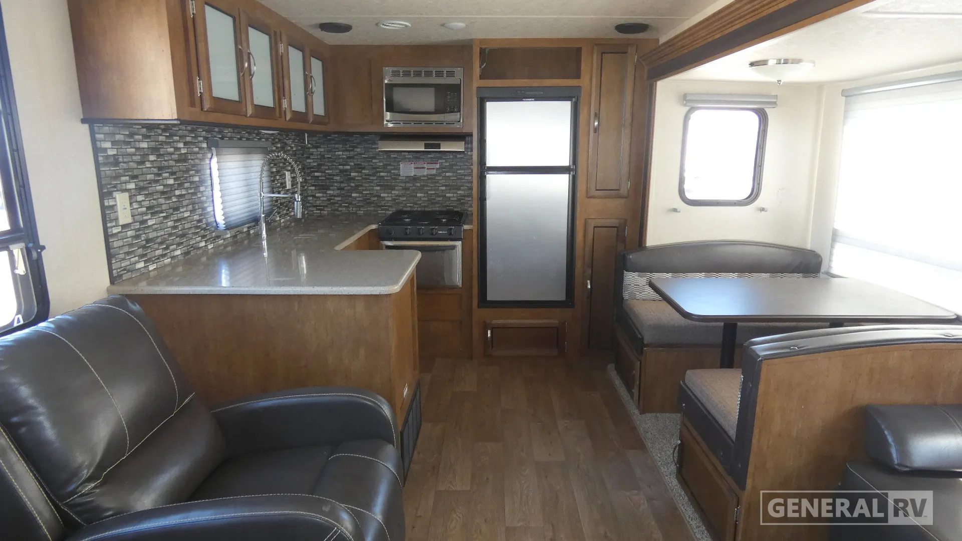 2018 Forest River Wildwood 27RK - Photo 3