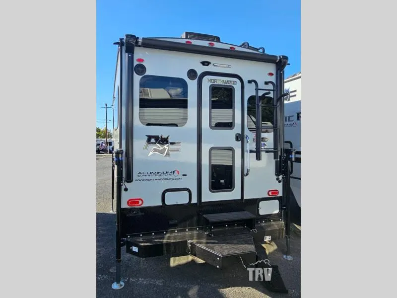 2026 Northwood Arctic Fox Camper 865 - Photo 3