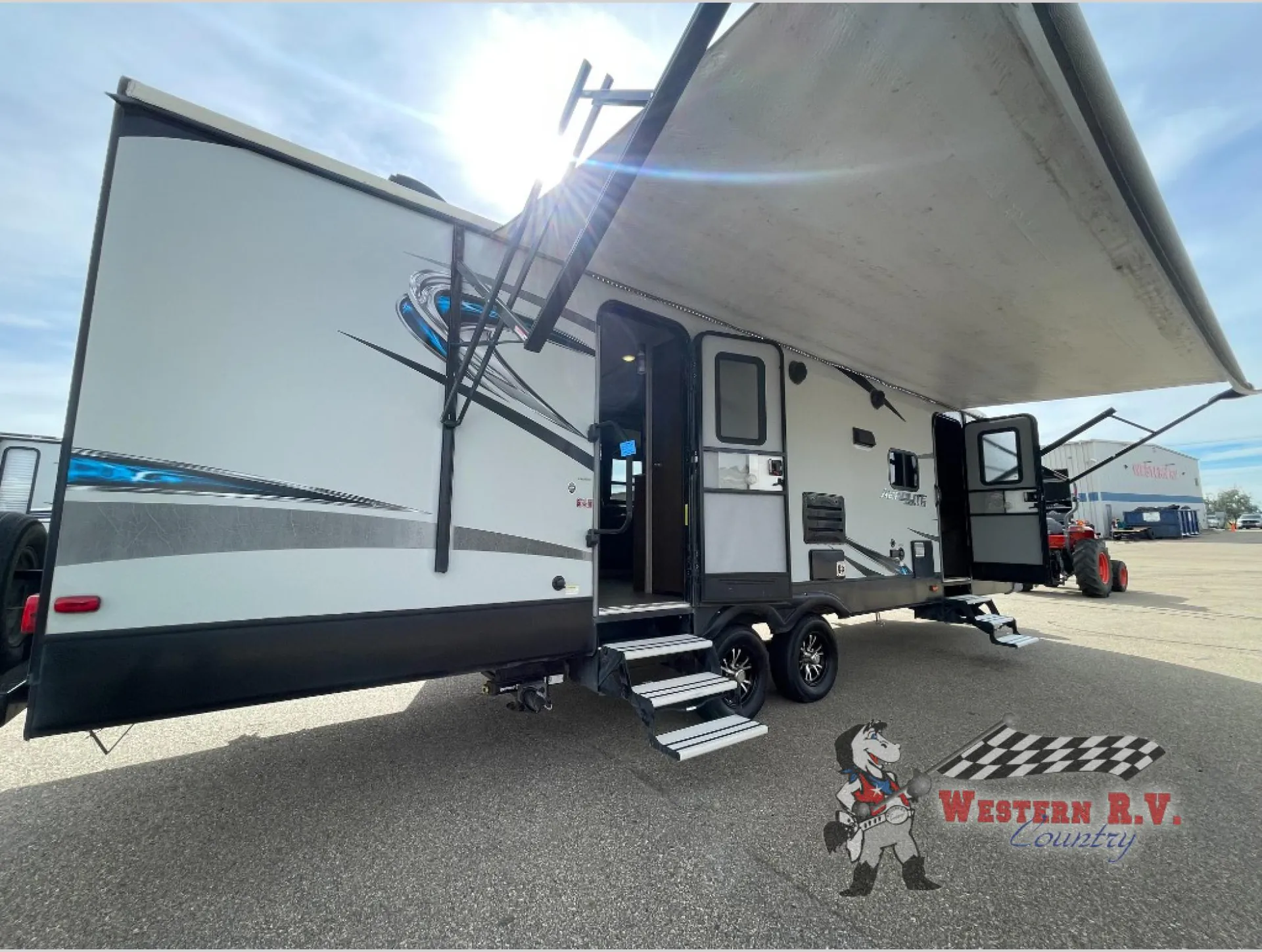2017 Dutchmen Aerolite Luxury 284BHSL - Photo 4