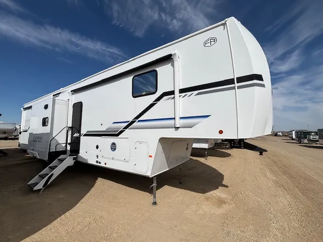 2026 Forest River Cherokee Arctic Wolf 3750SUITE - Photo 2