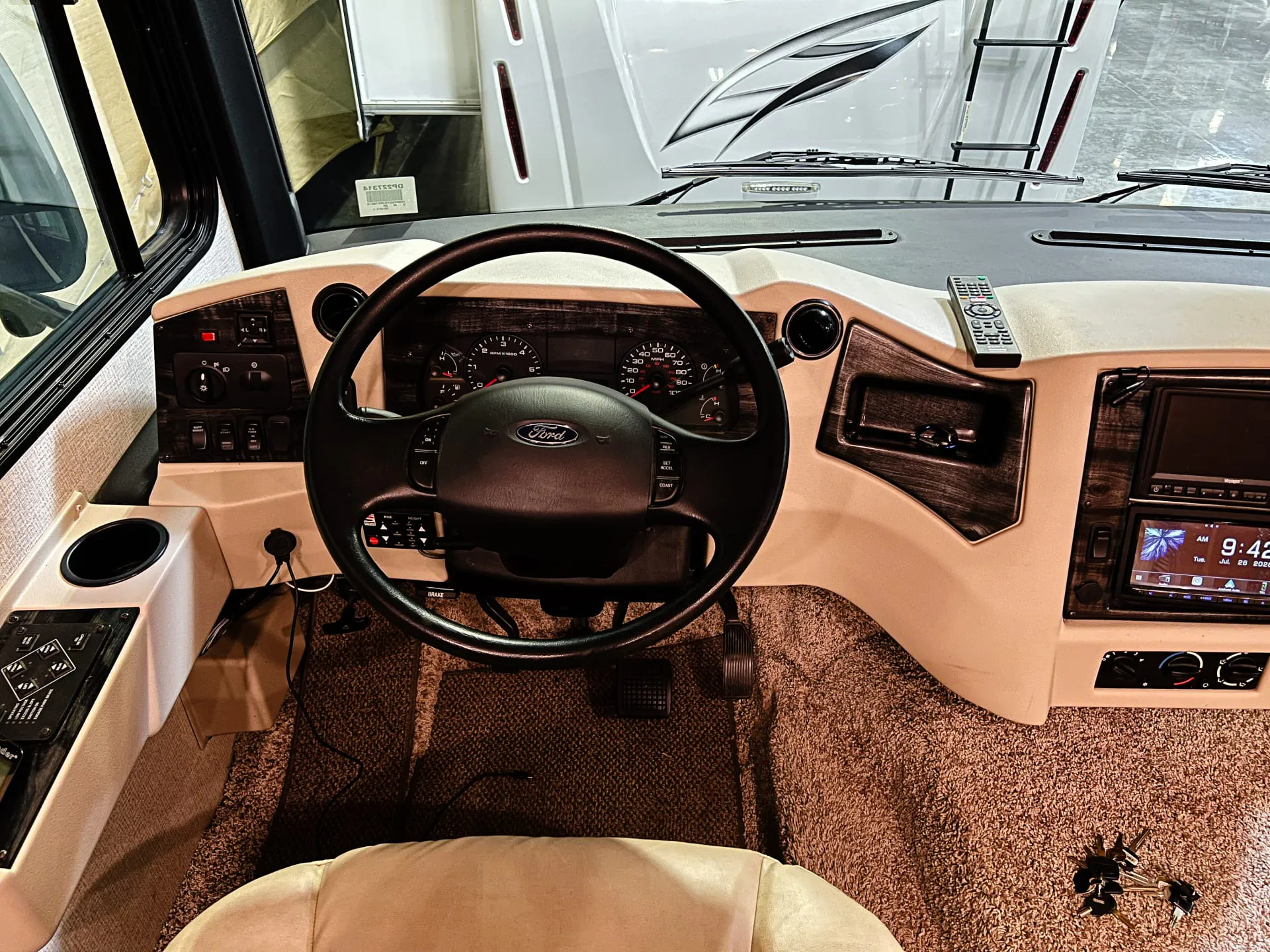 2018 Newmar Bay Star 3009 - Photo 4