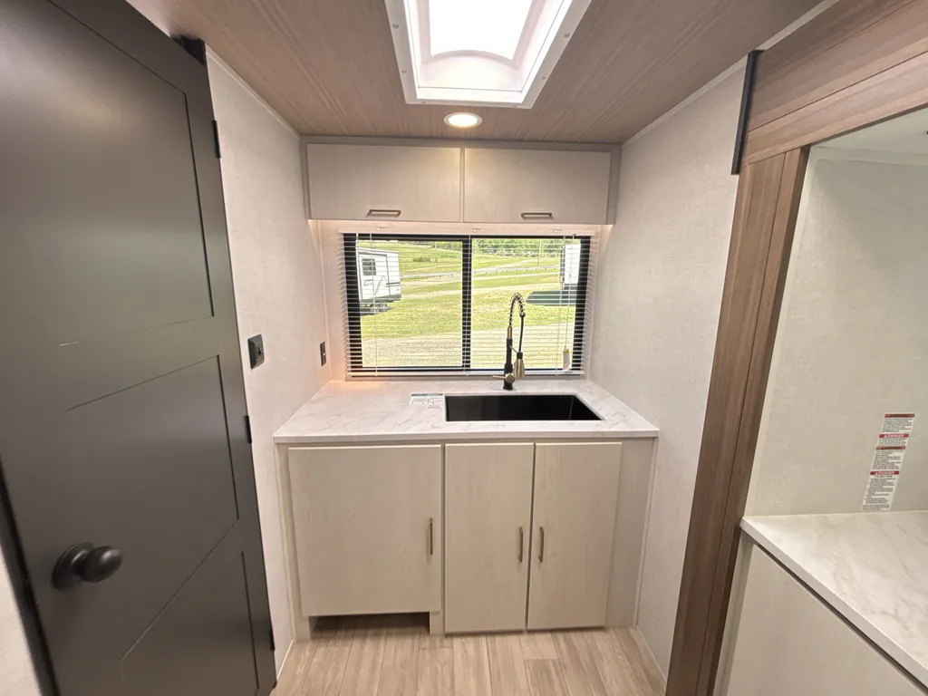 2026 Forest River Vibe Extreme Lite 2500CK, Photos photo 12