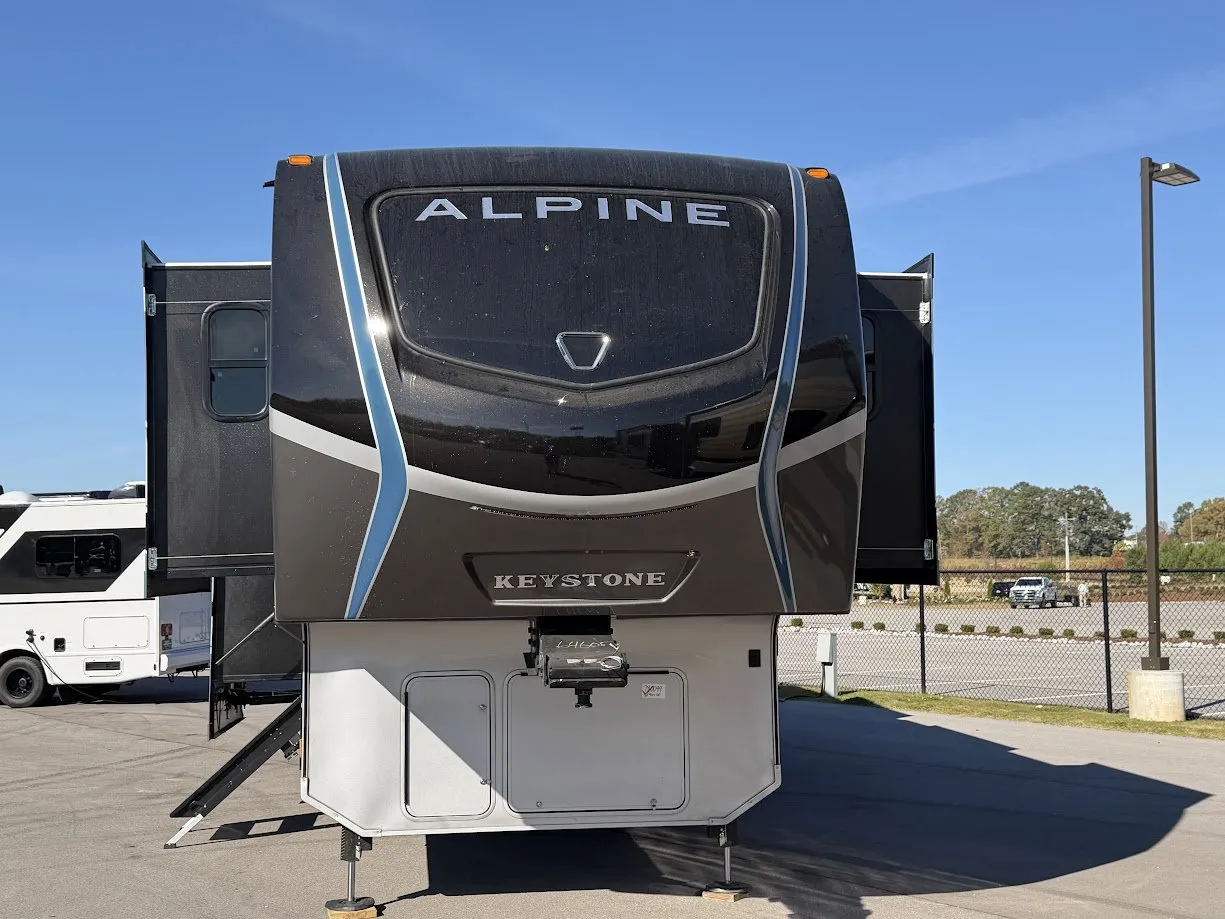 2026 Keystone Alpine 3710FL - Photo 3