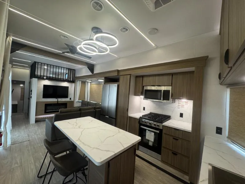 2026 Forest River Salem Grand Villa 40FKP - Photo 3