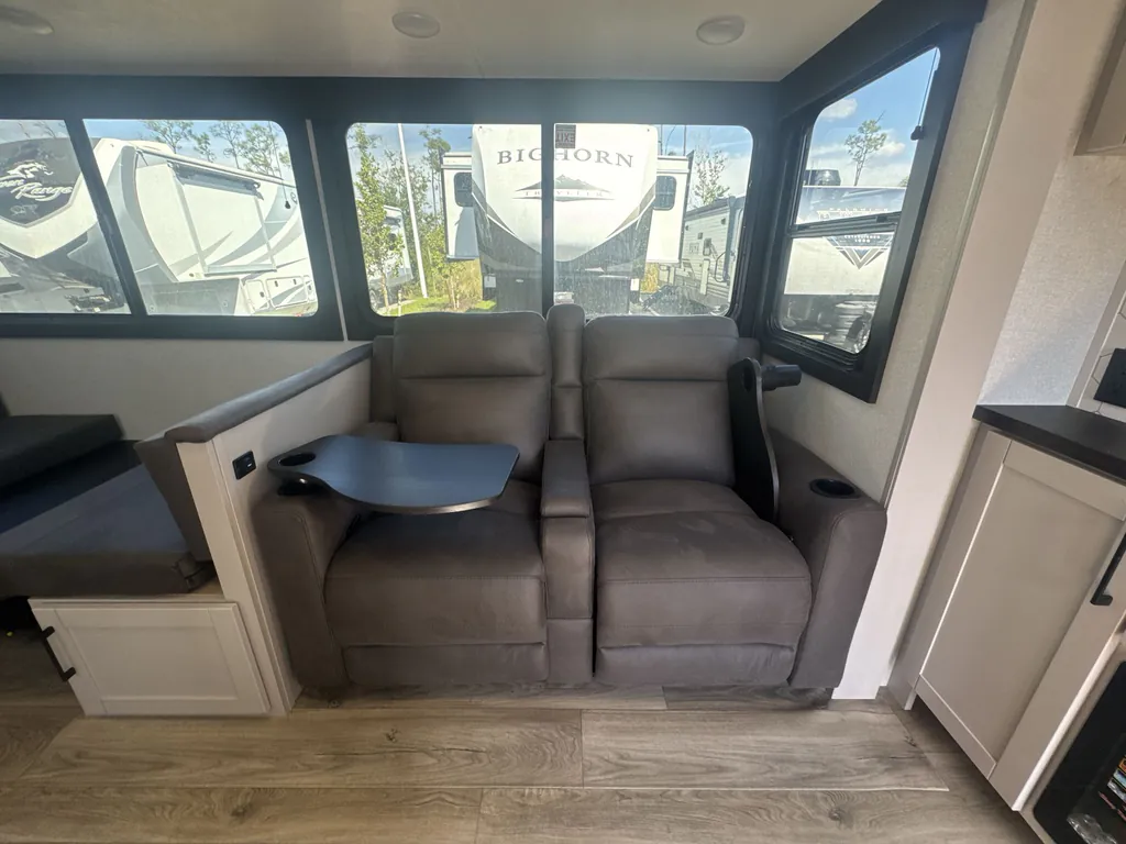 2026 Jayco Jay Feather 29QBH, Photos photo 12