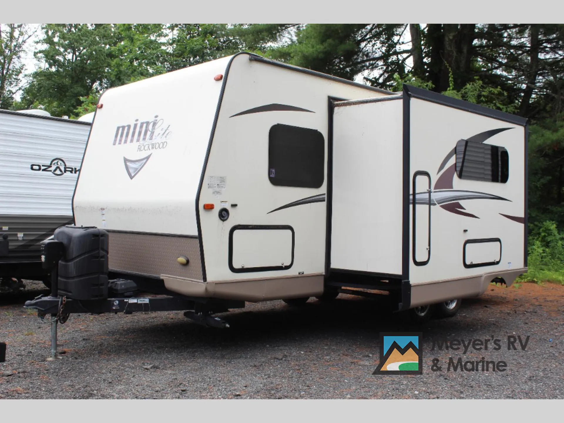 2018 Forest River Rockwood 2507S - Photo 3