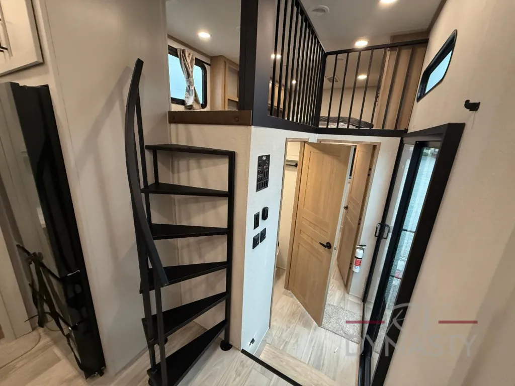 2026 Forest River Sandpiper Destination Trailers 41DUPLEX, Photos photo 63