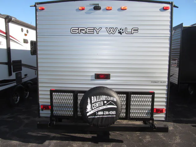 2022 Forest River Cherokee Grey Wolf 26DJSE — Photo 5