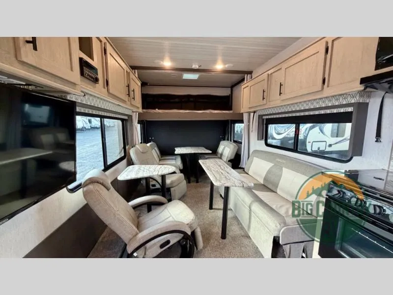 2023 Forest River Stealth FQ2715G - Photo 4