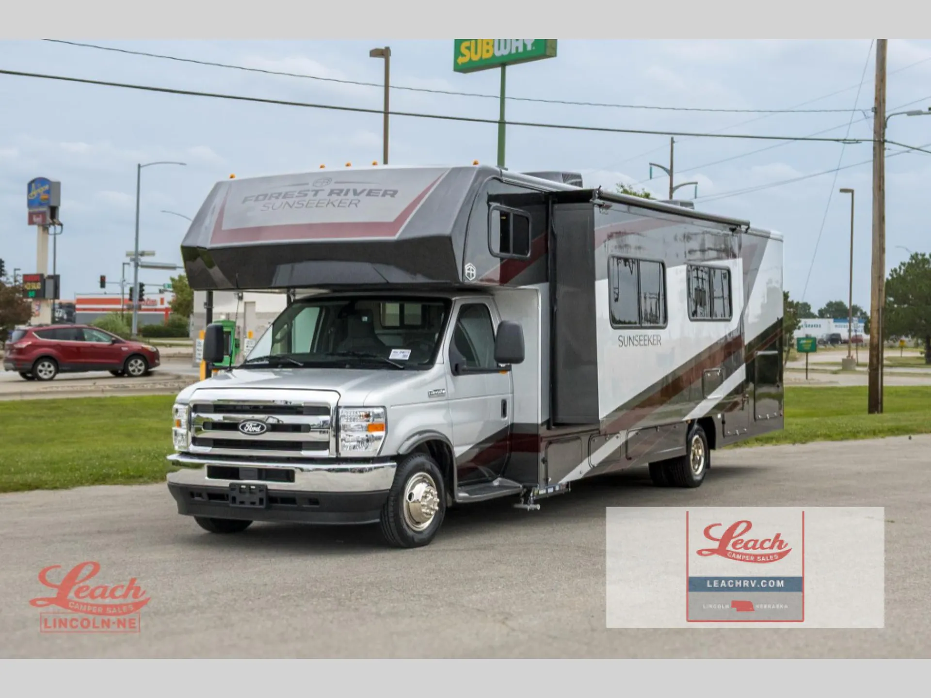 2027 Forest River Sunseeker 3010DS - Photo 3