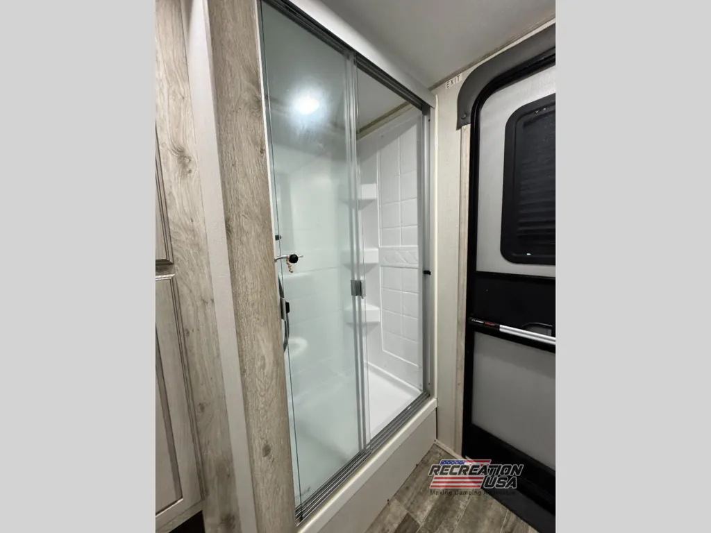 2023 Keystone Avalanche 390DS, Photos photo 28