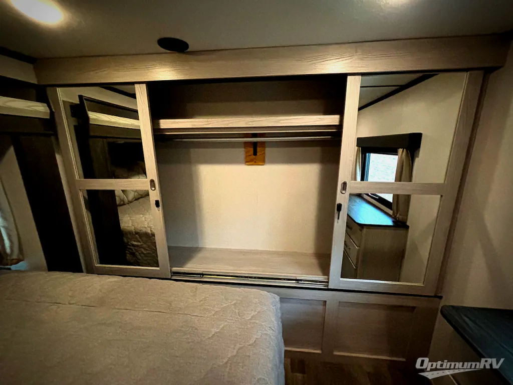 2021 Keystone Montana High Country 377FL, Photos photo 26