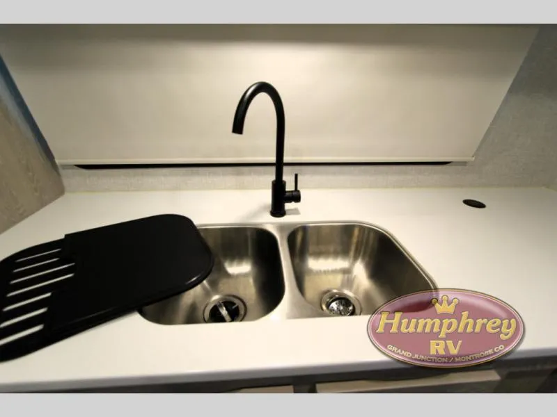 2023 Forest River Rockwood Mini Lite 2506S - Photo 3