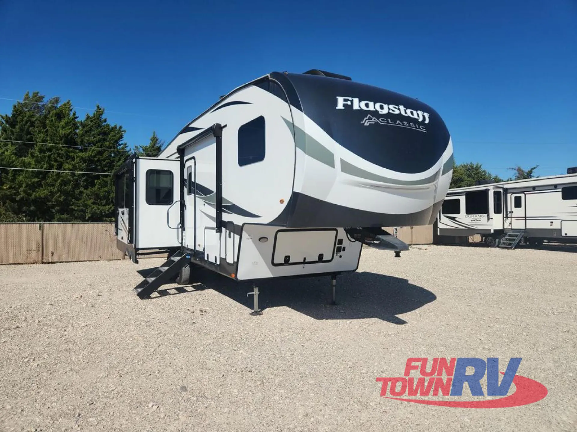 2023 Forest River Flagstaff Super Lite 528IKRL - Photo 3