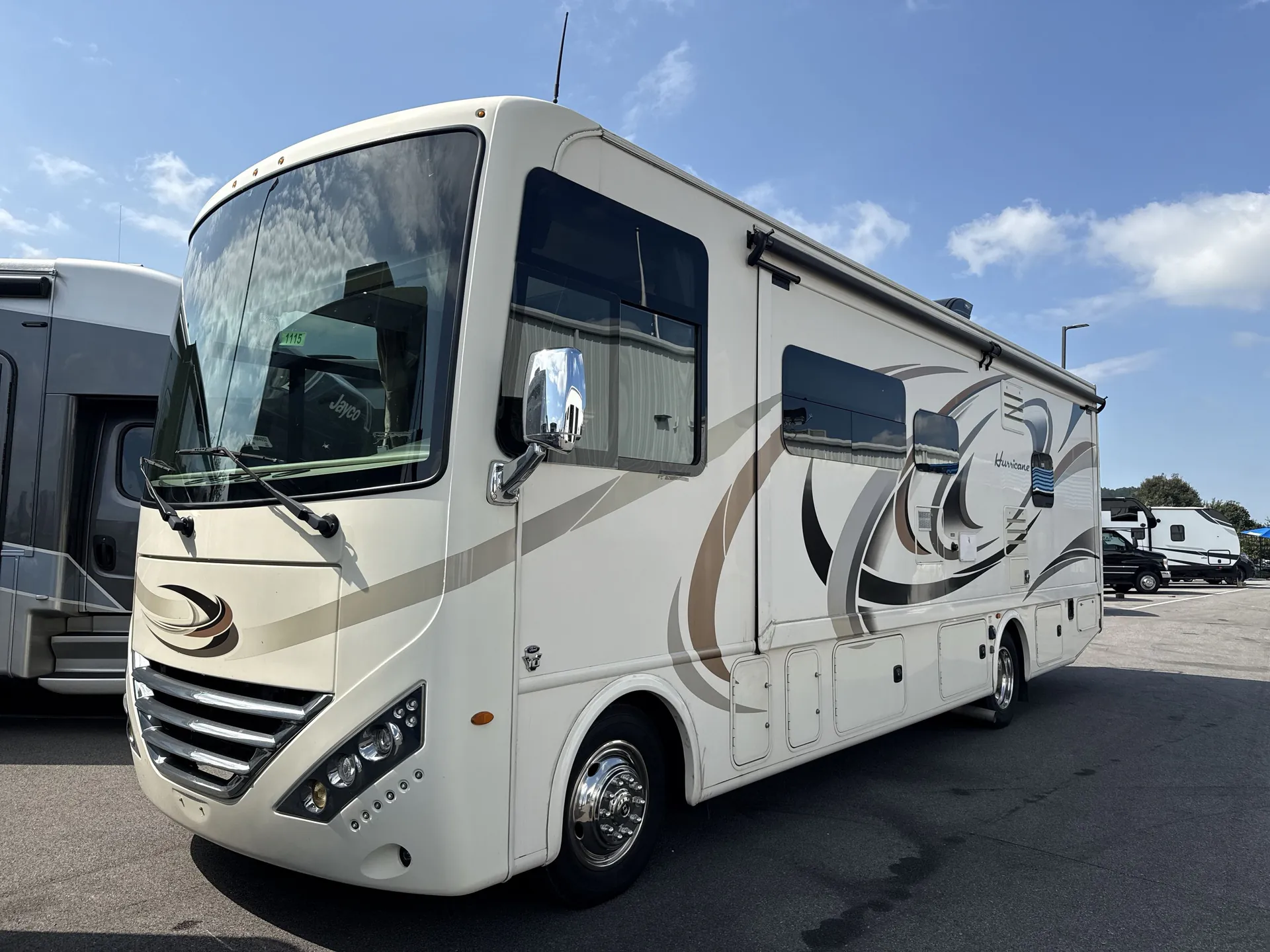 2018 Thor Motor Coach Hurricane 29M dealer photo 1 from Camping World