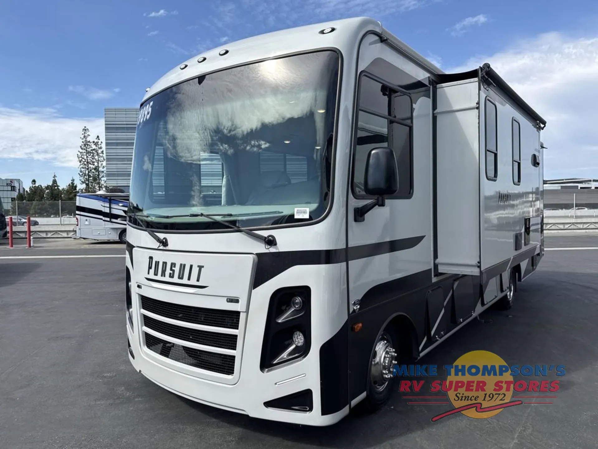 2022 Coachmen Pursuit 29XPS - Photo 2