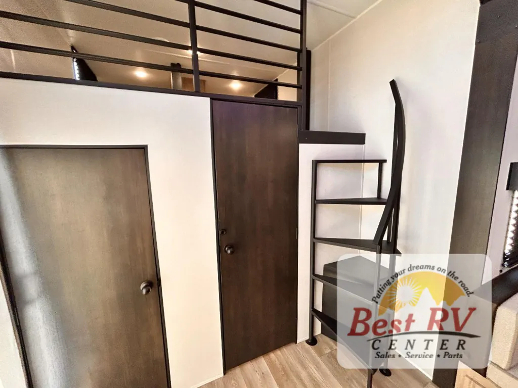 2027 Forest River Cherokee Timberwolf 39DC, Photos photo 79