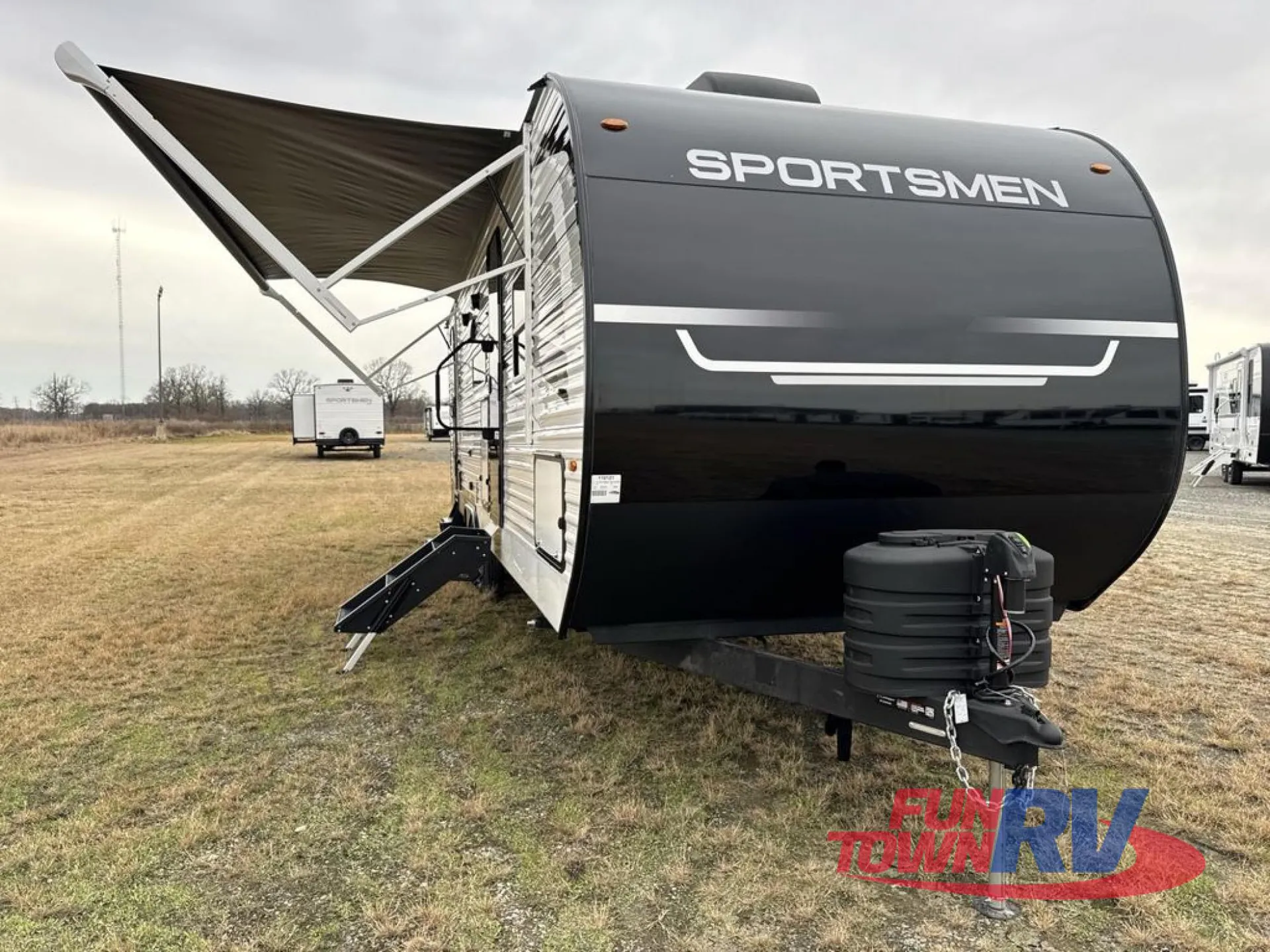 2026 K-Z Sportsmen SE 261BHKSE - Photo 3
