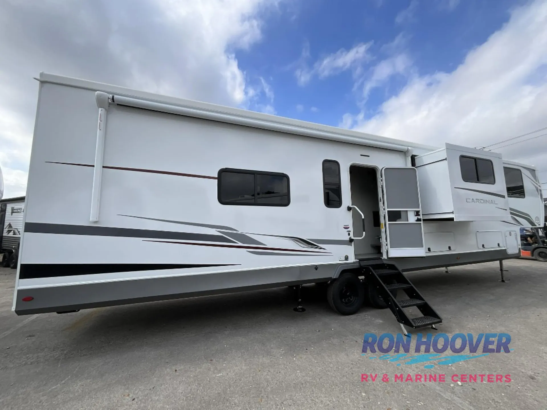 2026 Forest River Cardinal 37GALLEY