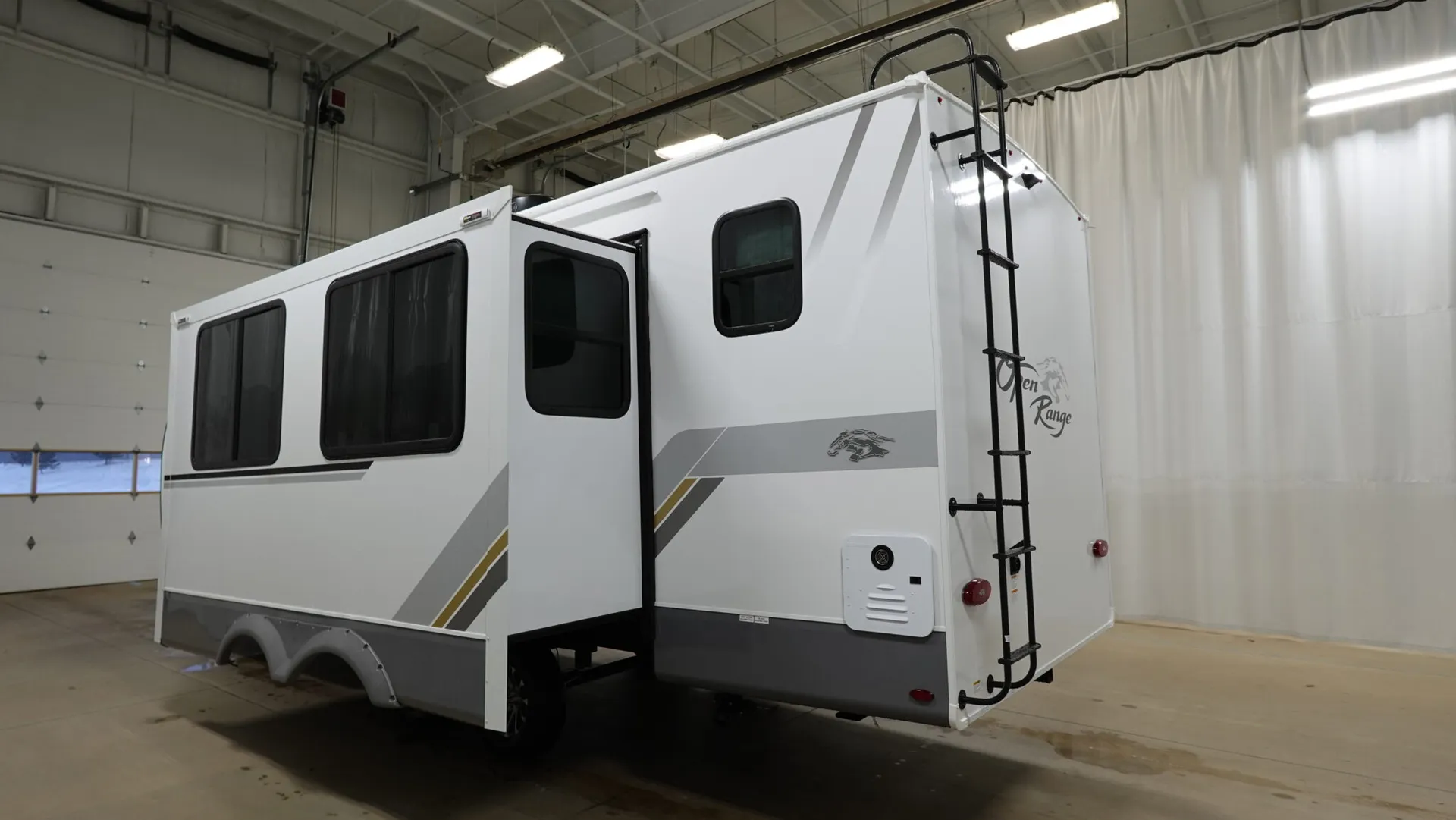 2026 Highland Ridge RV Roamer Light Duty 27RBOS - Photo 4