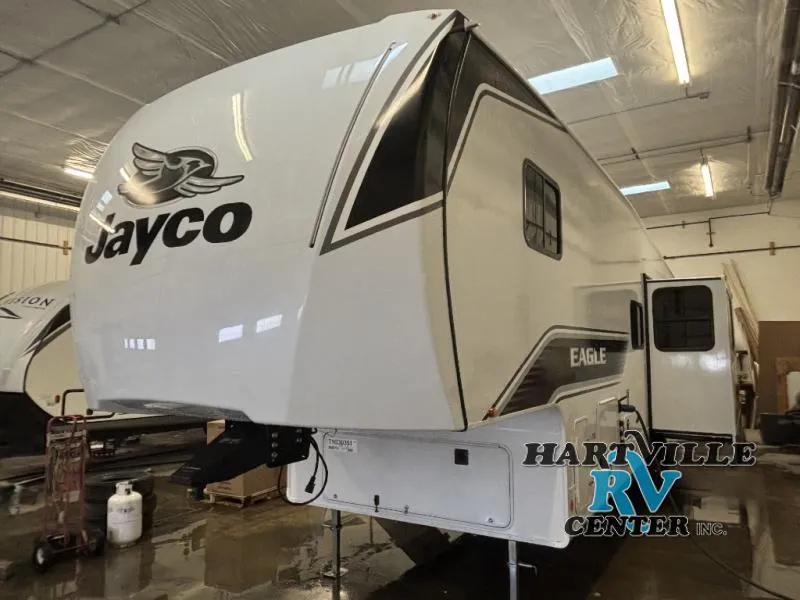 2026 Jayco Eagle SLE 28BHU - Photo 3