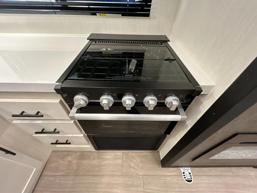 2026 Forest River Alpha Wolf 24TRUNK, Photos photo 10