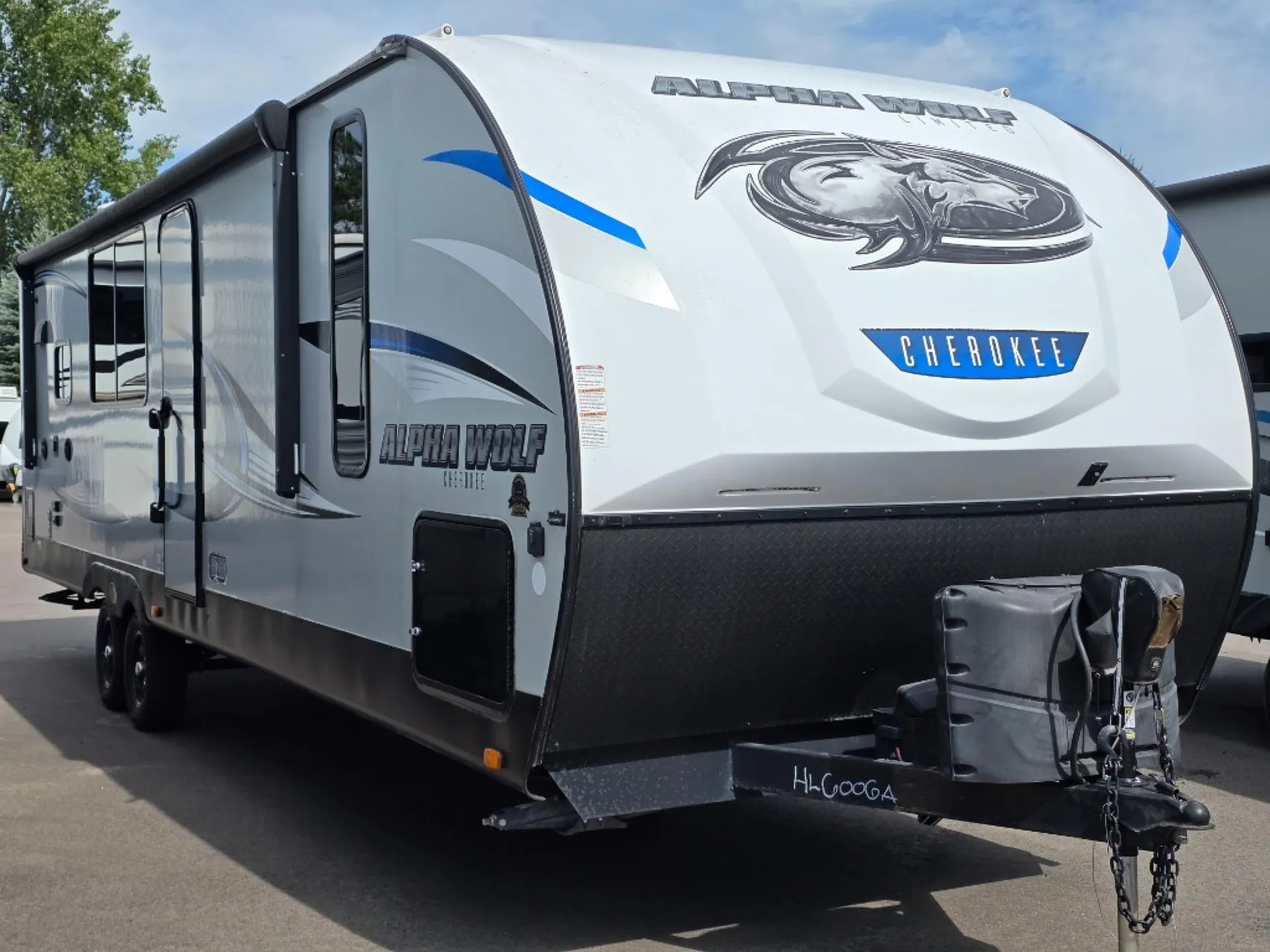 2019 Forest River Cherokee Alpha Wolf 27RK-L dealer photo 1 from North Country RV