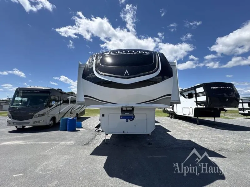 2026 Grand Design Solitude 380FL - Photo 4