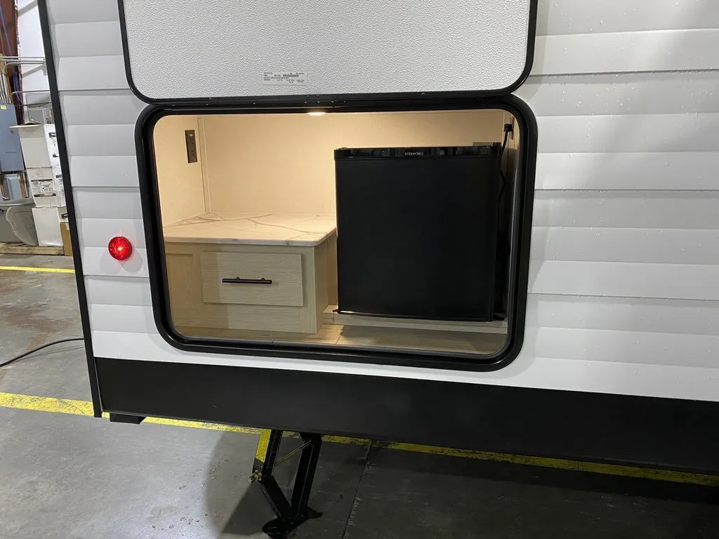 2025 Shasta RVs i-5 Edition 525BHS, Photos photo 18