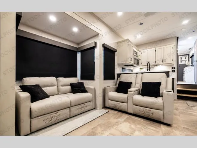 2027 Coachmen Brookstone 395DBL - Photo 4