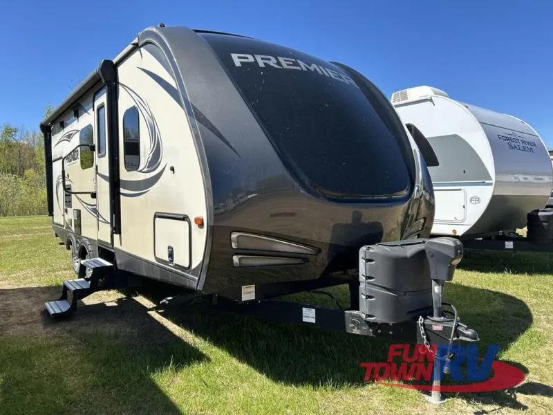 2018 Keystone RV Premier Ultra Lite 22RBPR - Main photo