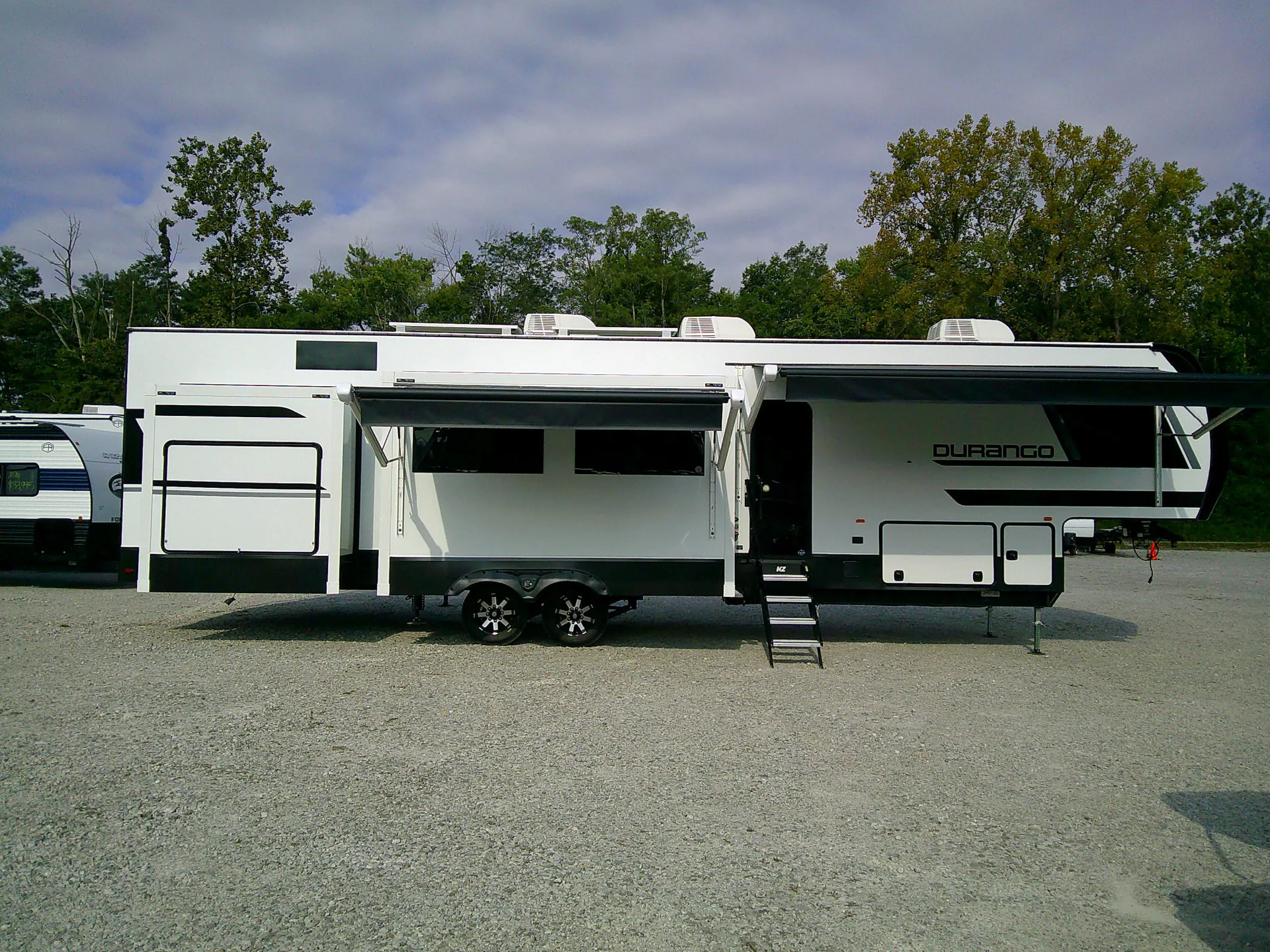 2026 K-Z Durango D348BHF - Photo 3