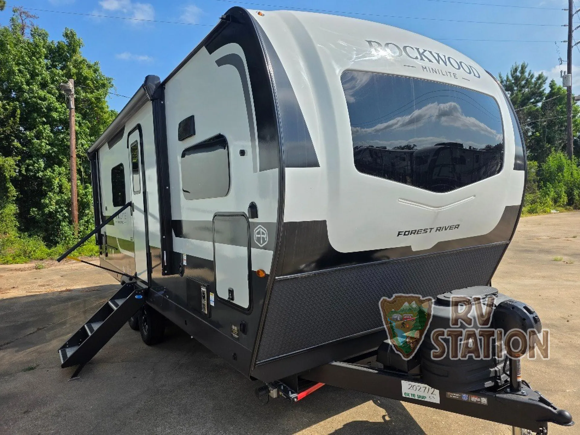 2027 Forest River Rockwood Mini Lite 2523MBR - Photo 3