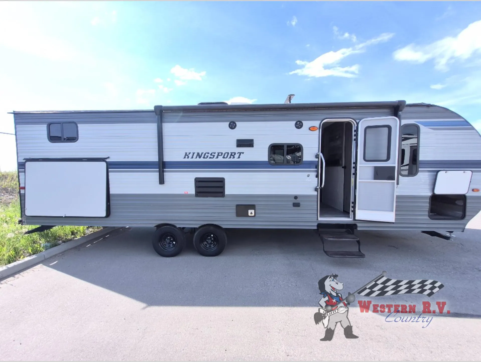 2021 Gulf Stream Kingsport Ultra Lite 279BH - Photo 2