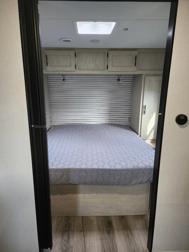 2025 Shasta RVs i-5 Edition 525BHS, Photos photo 23