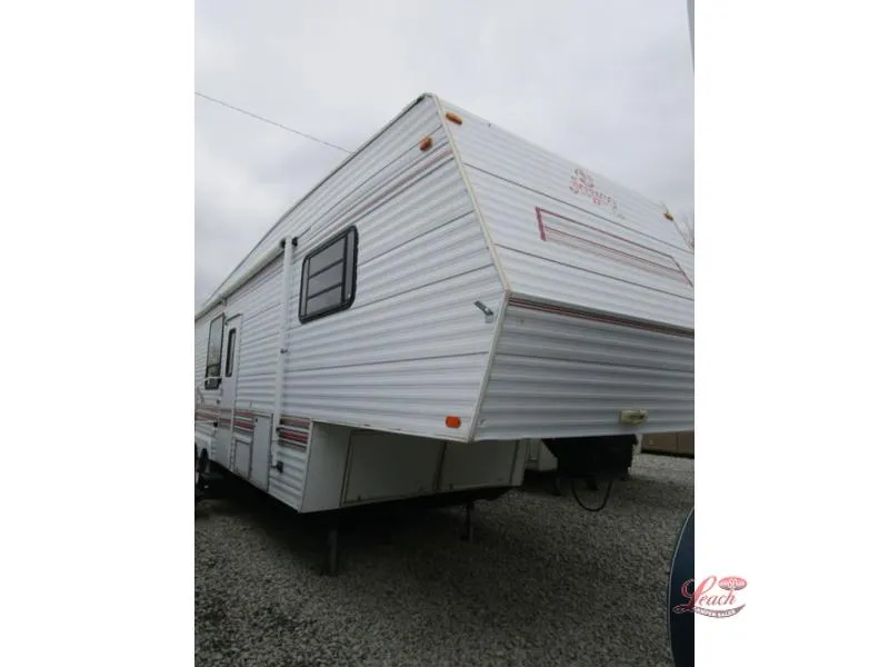 1997 Jayco Eagle 323RK - Main photo
