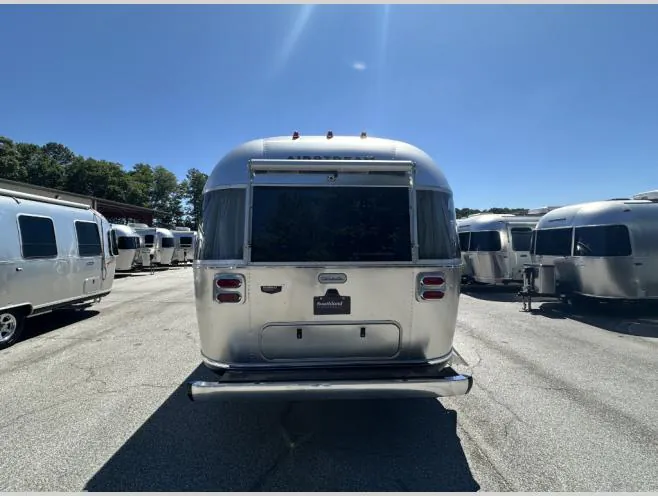 2026 Airstream Globetrotter 27FB Twin - Photo 4