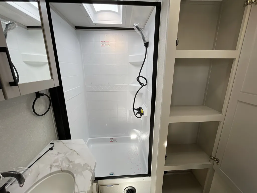 2026 Jayco Jay Feather 32QBH, Photos photo 18