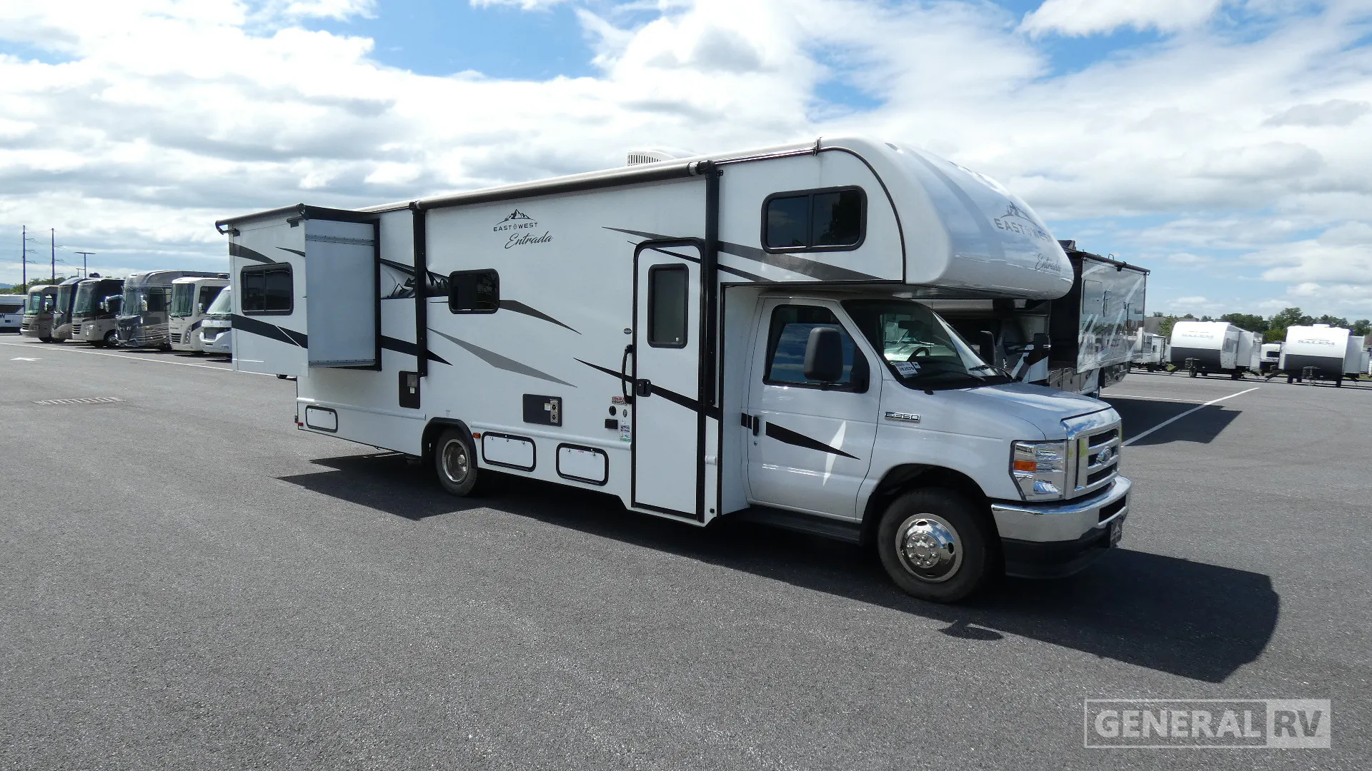 2023 East to West Entrada 2600DS - Photo 2