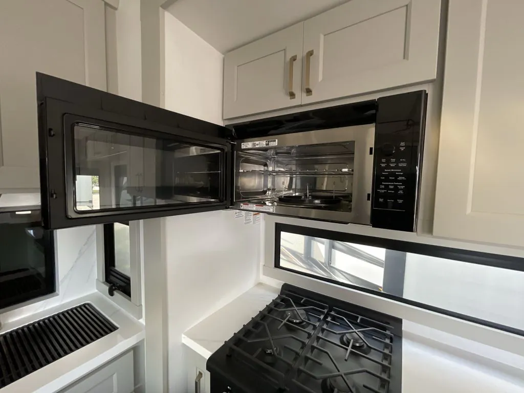 2025 Brinkley Model G 3250, Photos photo 33