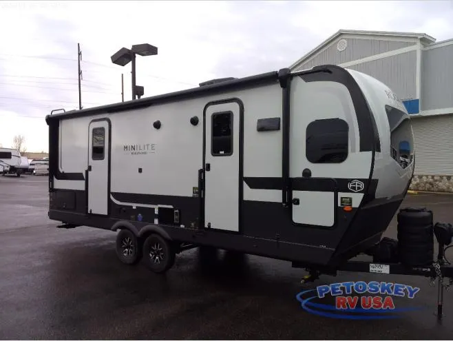 2026 Forest River Rockwood Mini Lite 2506FK - Photo 4