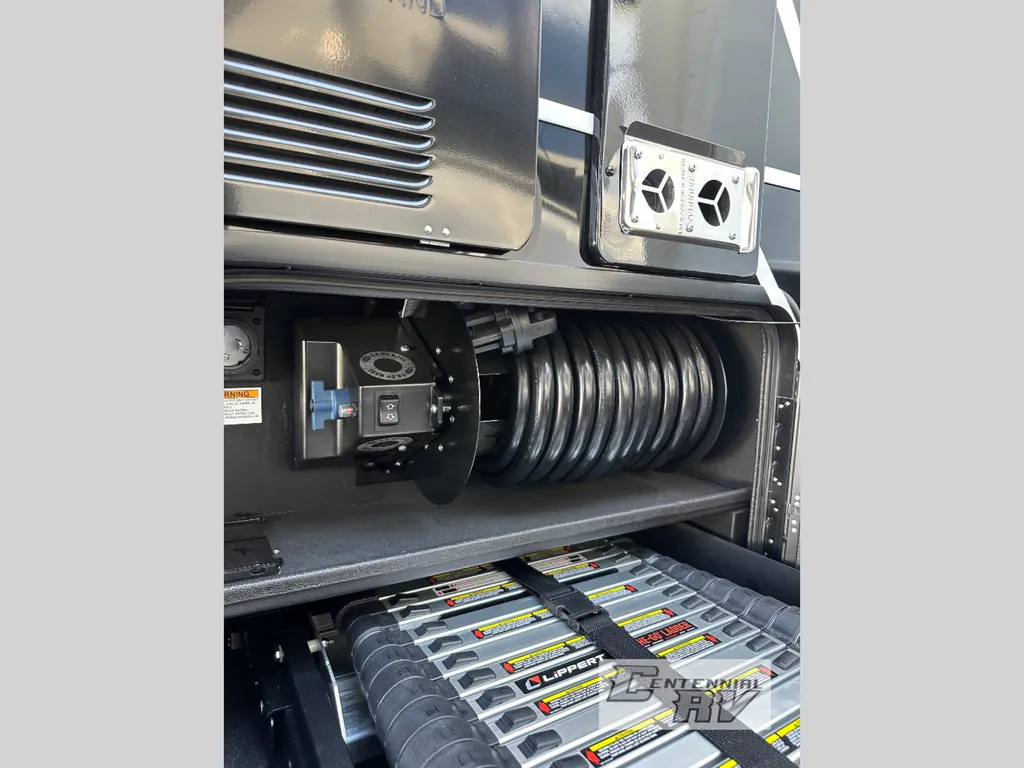 2026 Brinkley Model G 3950, Photos photo 16